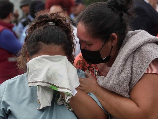 Francisco Reza Por Las Reclusas Fallecidas En Una C Rcel De Honduras