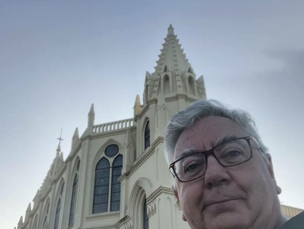 De Nuevo Con El Cardenal Y El Pueblo En El Santuario De Regla En Chipiona