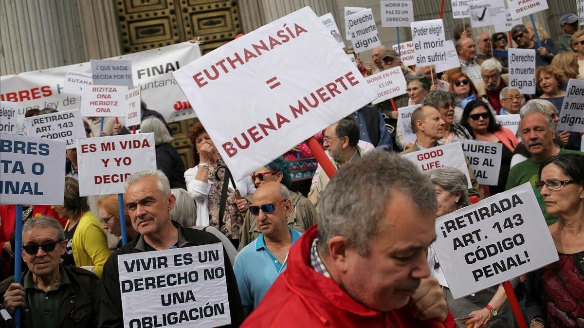 El Congreso Abre La Puerta A La Regulación De La Eutanasia En España