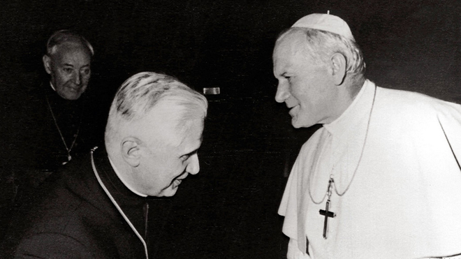 Ratzinger y Juan Pablo II