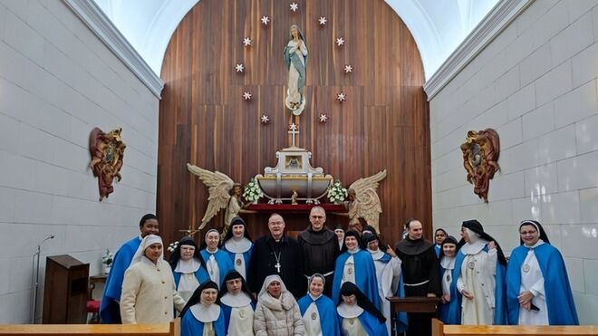 El arzobispo de Toledo con una comunidad de vida contemplatica