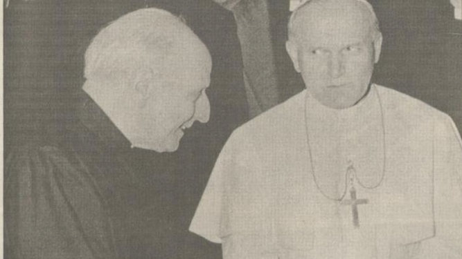 Juan Pablo II y Arrupe