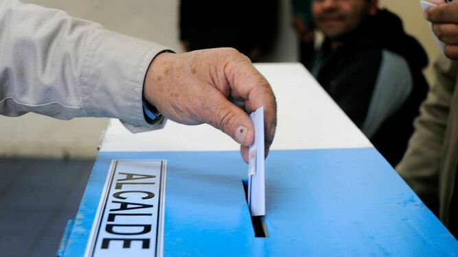 Eleeciones de alcande, concejales y gobernadores en octubre próximo en Chile