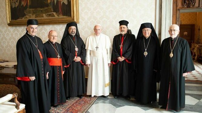 El Papa, con los patriarcas católicos de medio Oriente