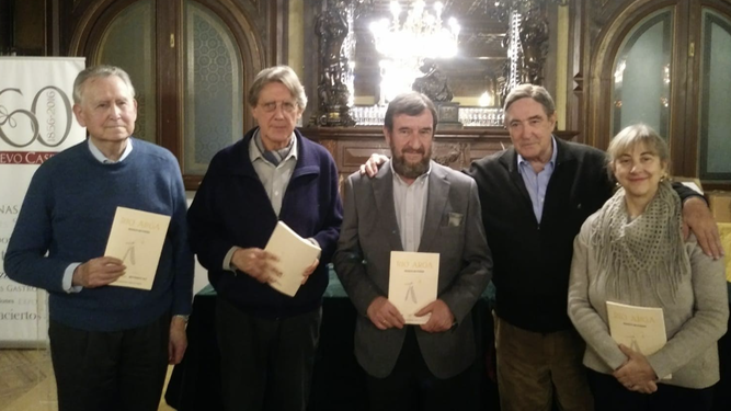 Mauleón, el primero por la izquierda