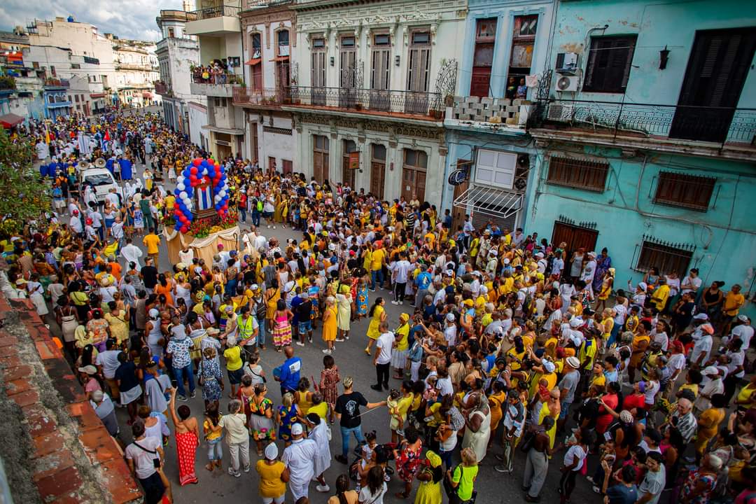 procesion virgen de la caridad del cobre