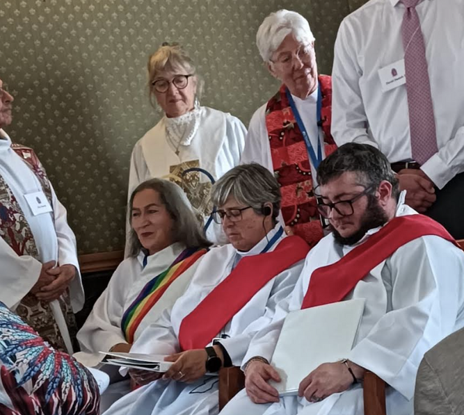 The three ordained deaconesses: Loan Rocher, Teresa Riveiro and Txus García