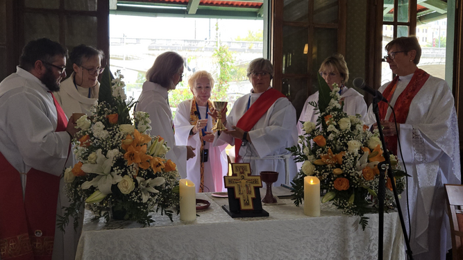 Ordination of female priests