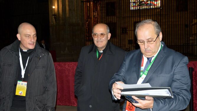 El cardenal Tolentino, en el II Congreso de Hermandades y Piedad Popular