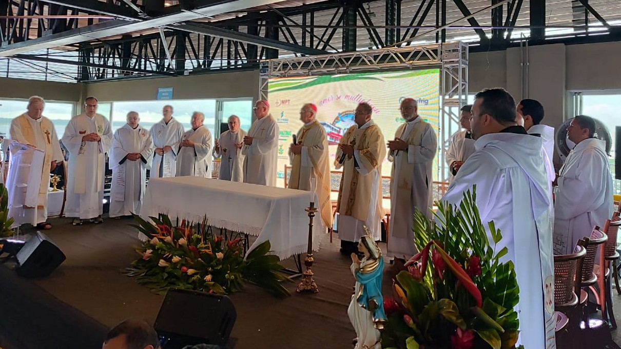 Missa inauguração barco