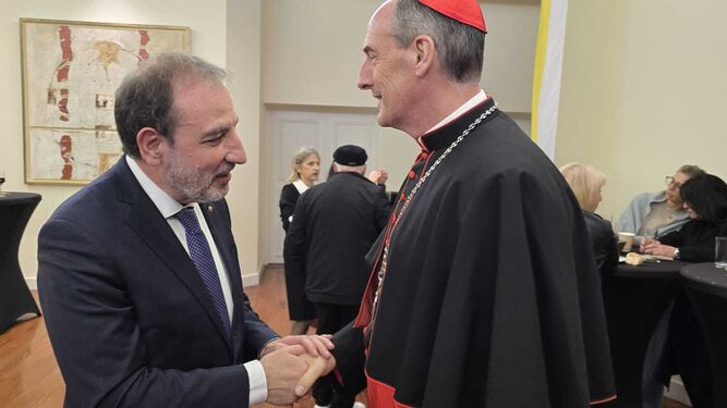 Ramón Espadaler, junto al cardenal Bustillo