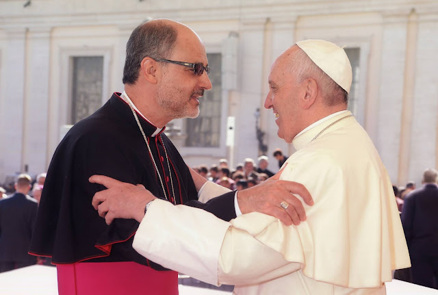 Mons. Mol con el Papa Francisco